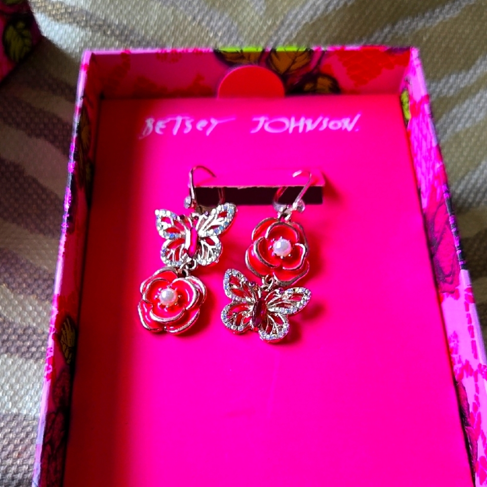Betsey Johnson Silver Butterfly and Flower Earrings.nwt
